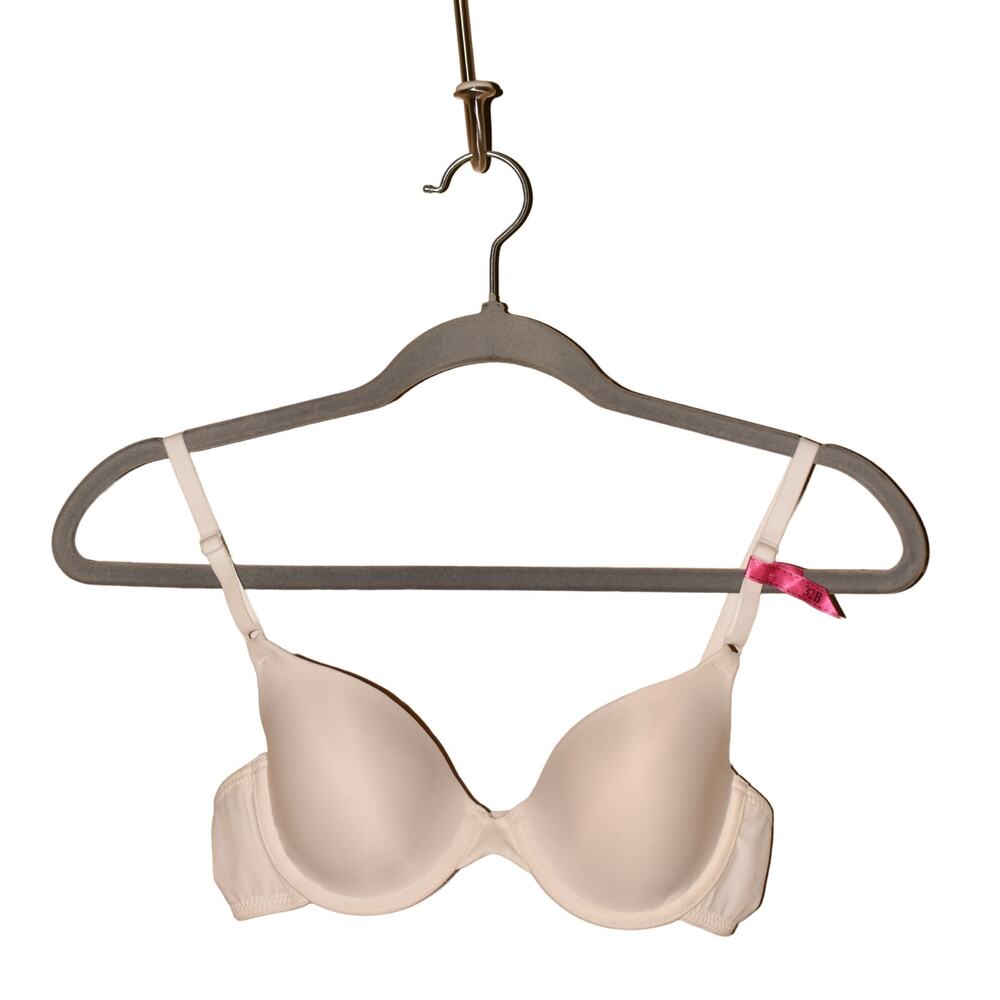 MAIDENFORM NEW $44 One Fab Fit Everyday Demi Underwire Bra White 32B